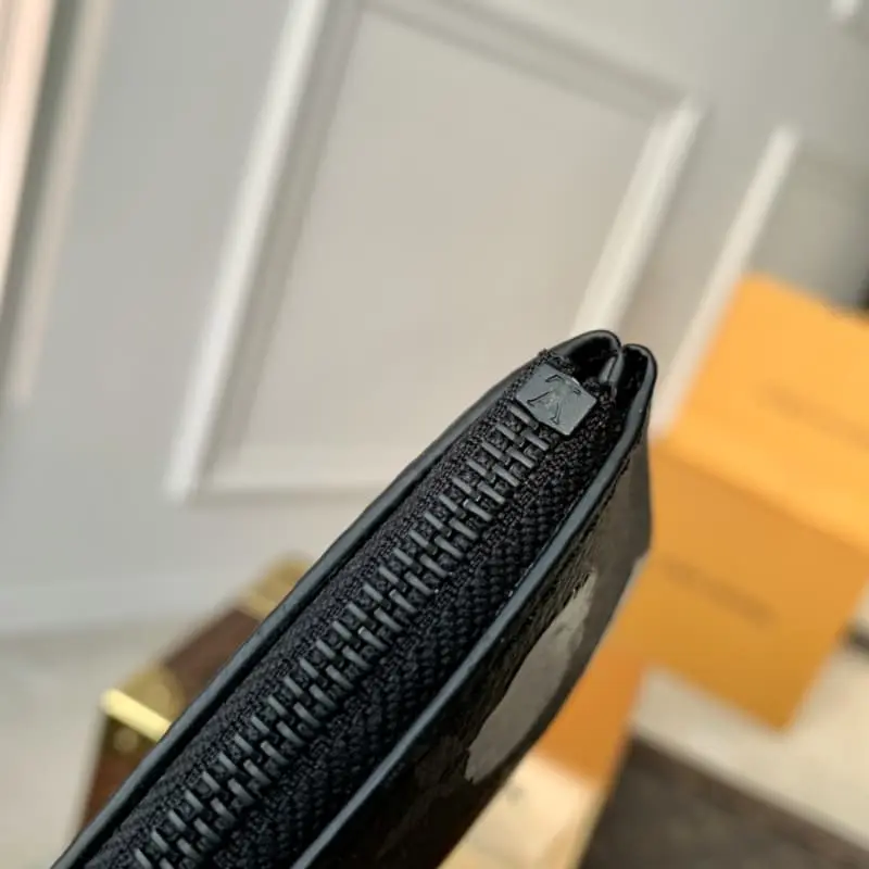 M81929 12x7x1.5cm High Quality Bags - Image 4