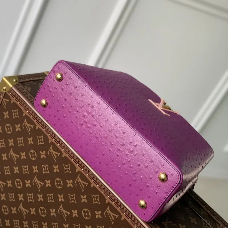 M93483 31.5x20x11cm High Quality Bags - Image 4