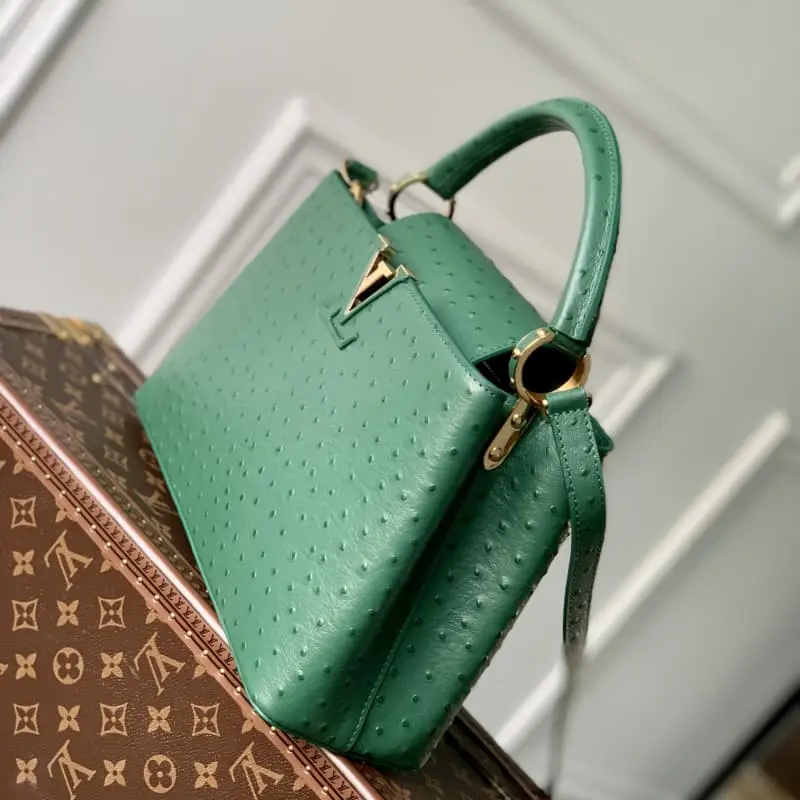 M93483 S1 31.5x20x11cm High Quality Bags - Image 3