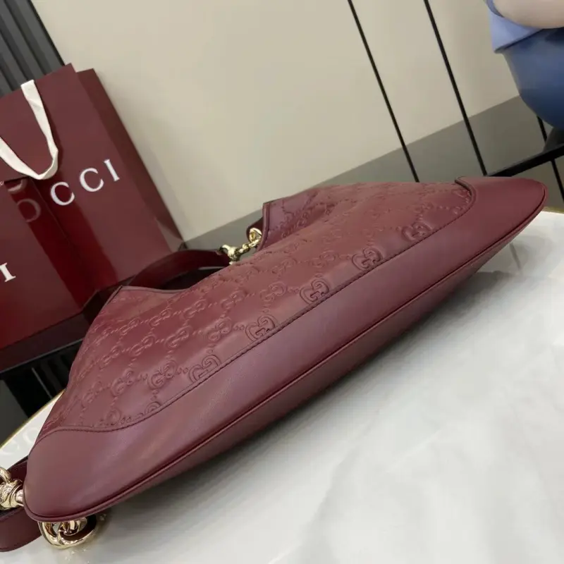 834981 High-Quality Bags - Image 4