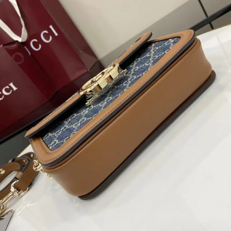 826761 CM 1 High-Quality Bags - Image 4