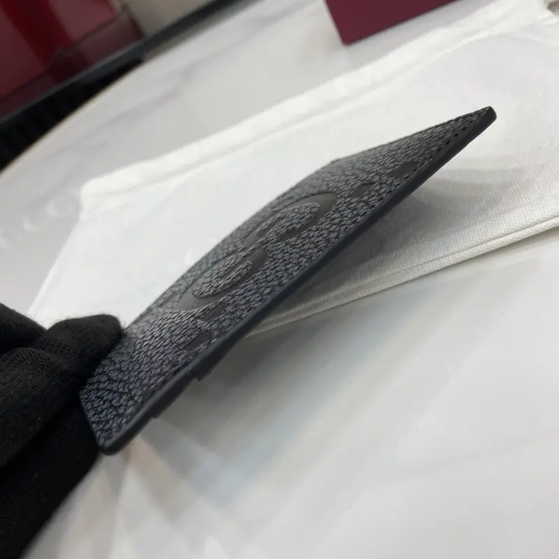 812681 CM 1 High-Quality Bags - Image 4