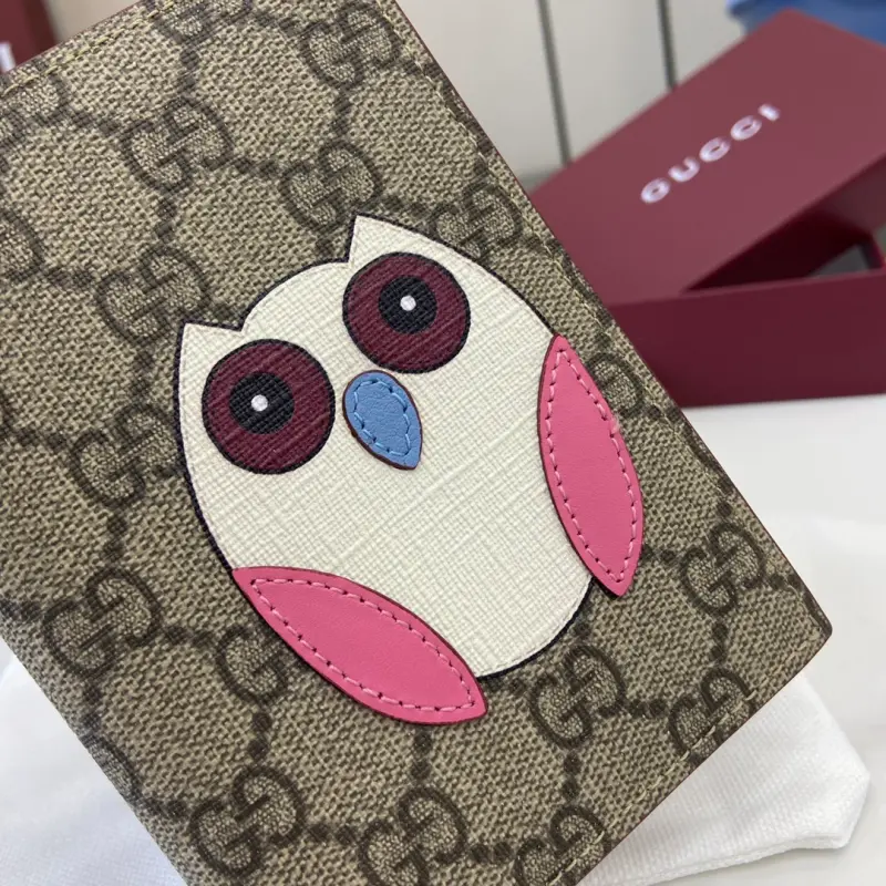 810072 CM 2 High-Quality Bags - Image 4