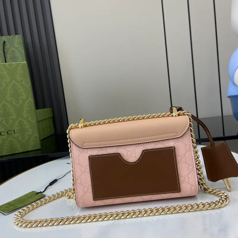 409487 CM 1 High-Quality Bags - Image 4