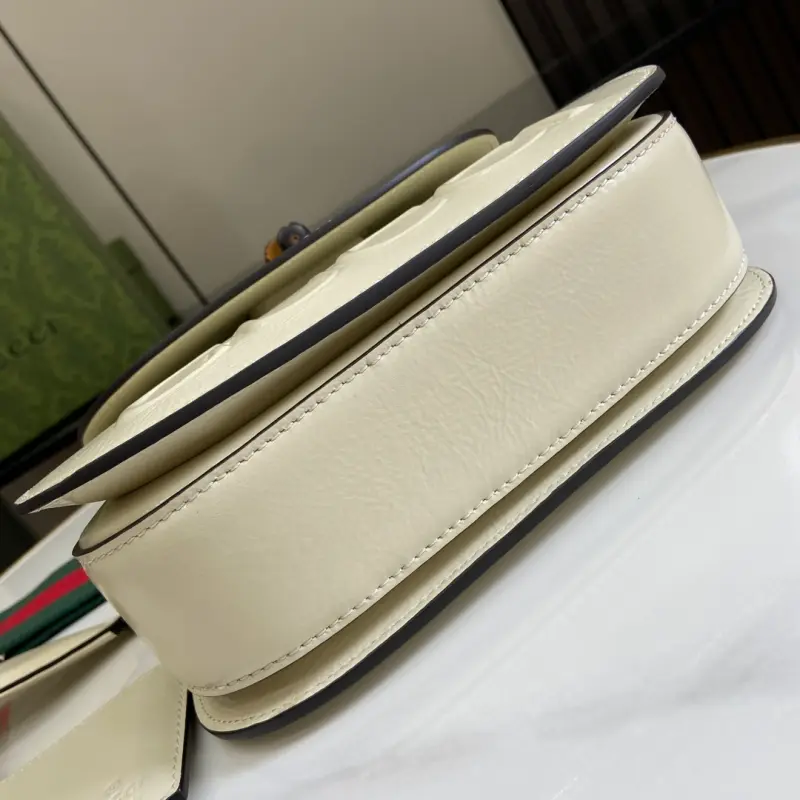 675797 CM 5 High-Quality Bags - Image 4