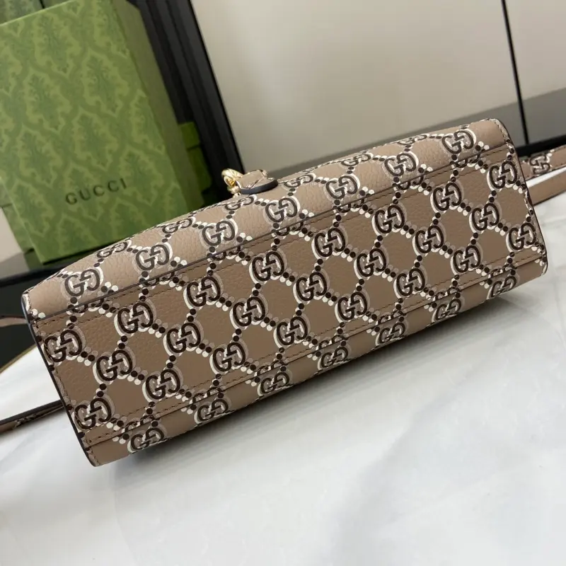 795349 CM 1 High-Quality Bags - Image 4