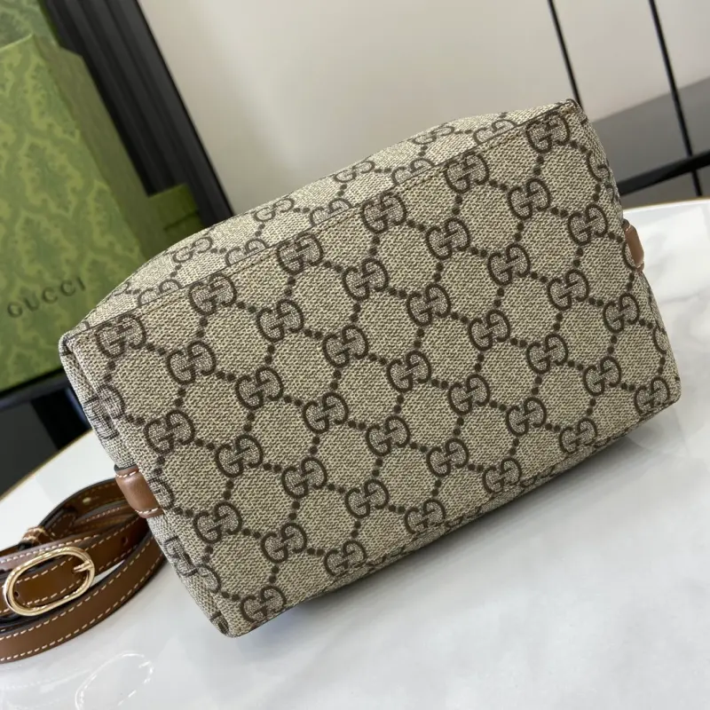 815118 CM 4 High-Quality Bags - Image 4