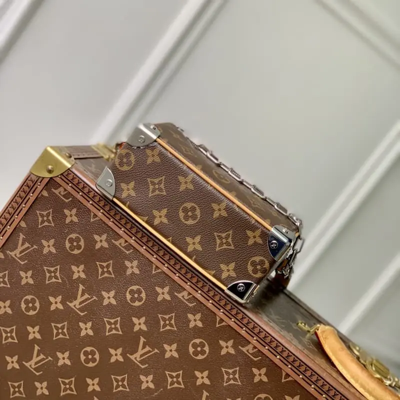 M12767 13x8x18.5cm High Quality Bags - Image 4