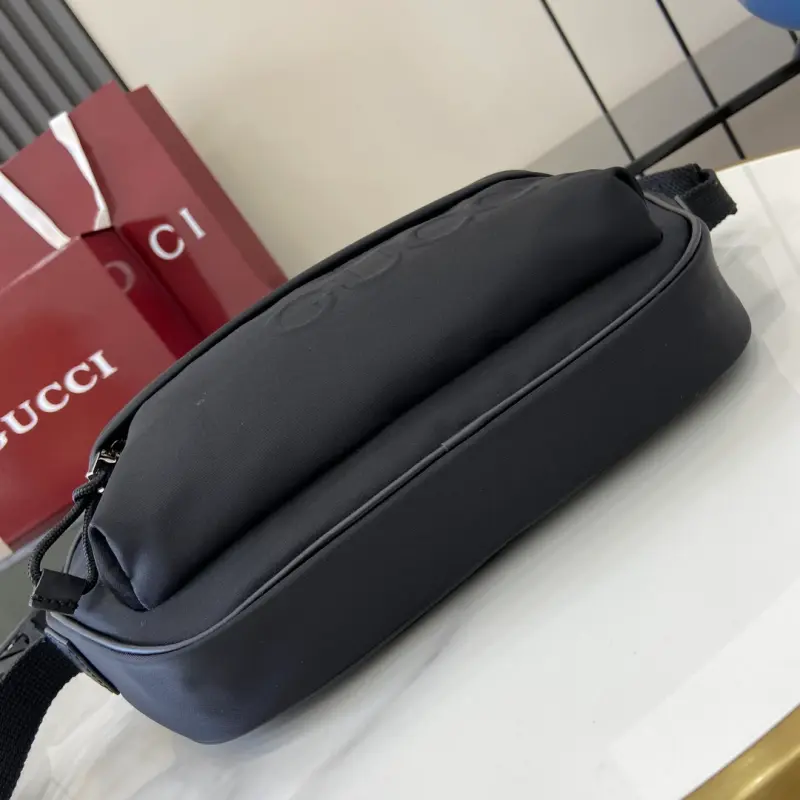 802096 CM 3 High-Quality Bags - Image 4