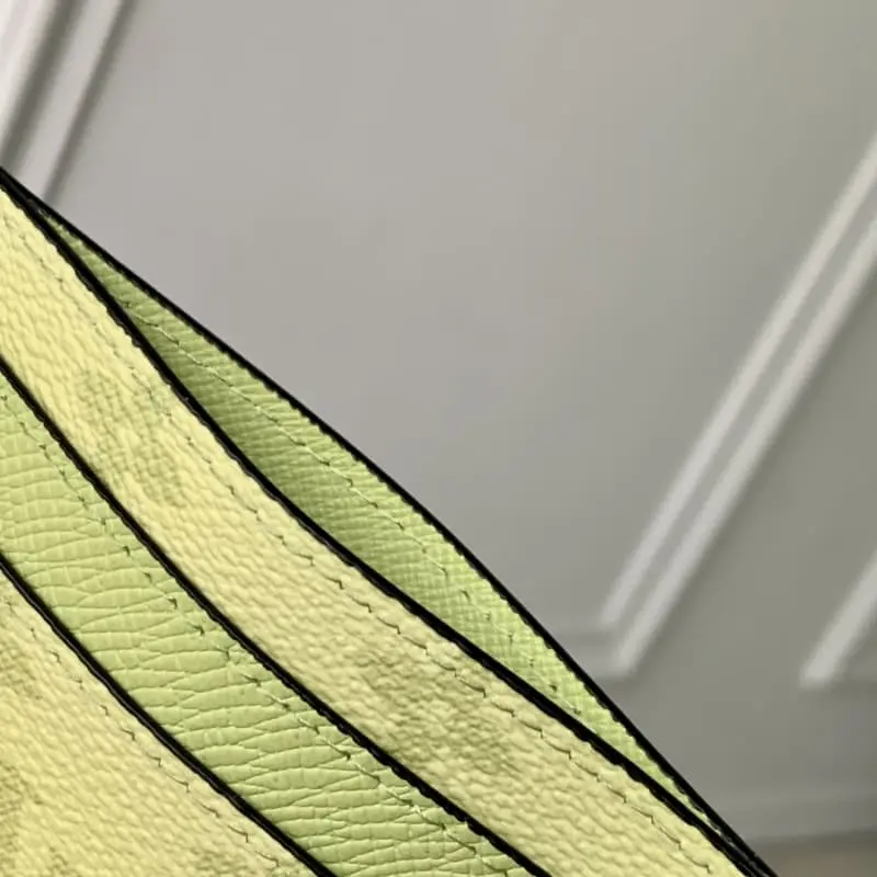 M62170 11x7x1.5cm High Quality Bags - Image 4