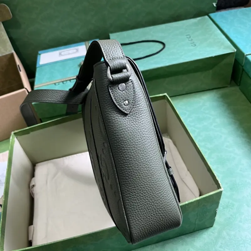 760234 CM 3 High-Quality Bags - Image 4