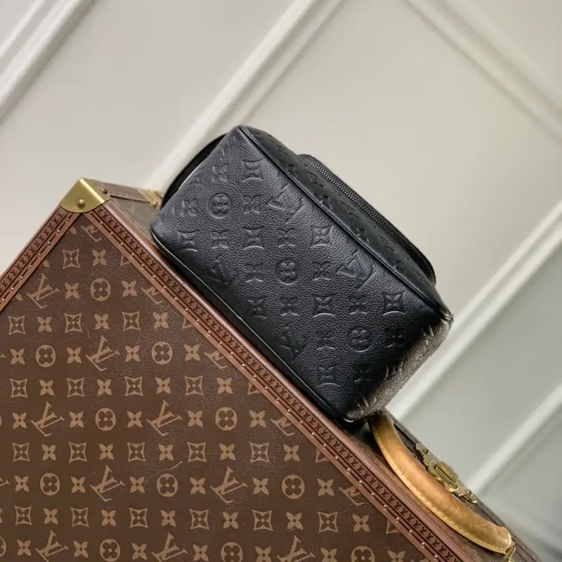 M11510 26x14x12cm High Quality Bags - Image 4