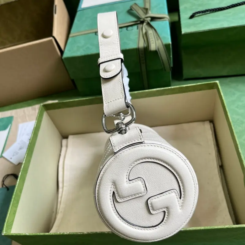 760170 CM 1 High-Quality Bags - Image 4