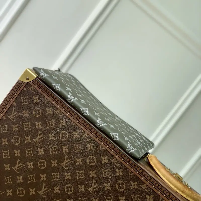 M81570 Elegant Green 30x21.5x1cm High Quality Bags - Image 4