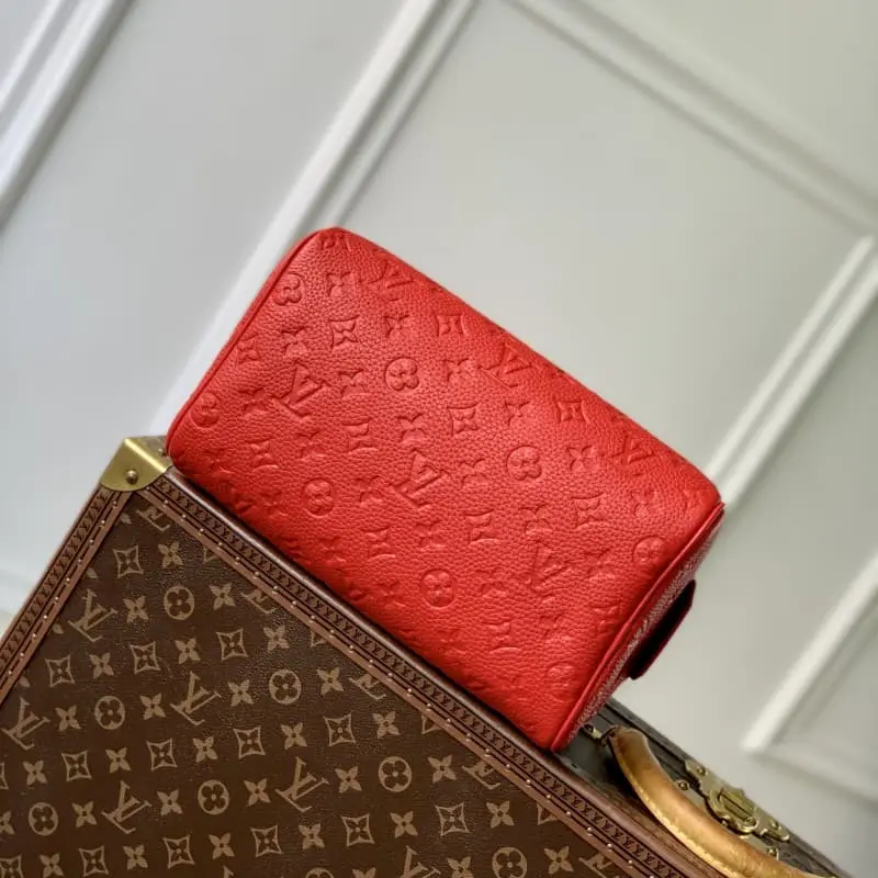 M12863 Embossed Red 28x15x16.5cm High Quality Bags - Image 4