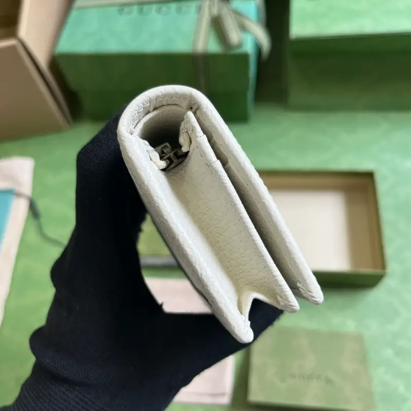 658244 CM 2 High-Quality Bags - Image 4