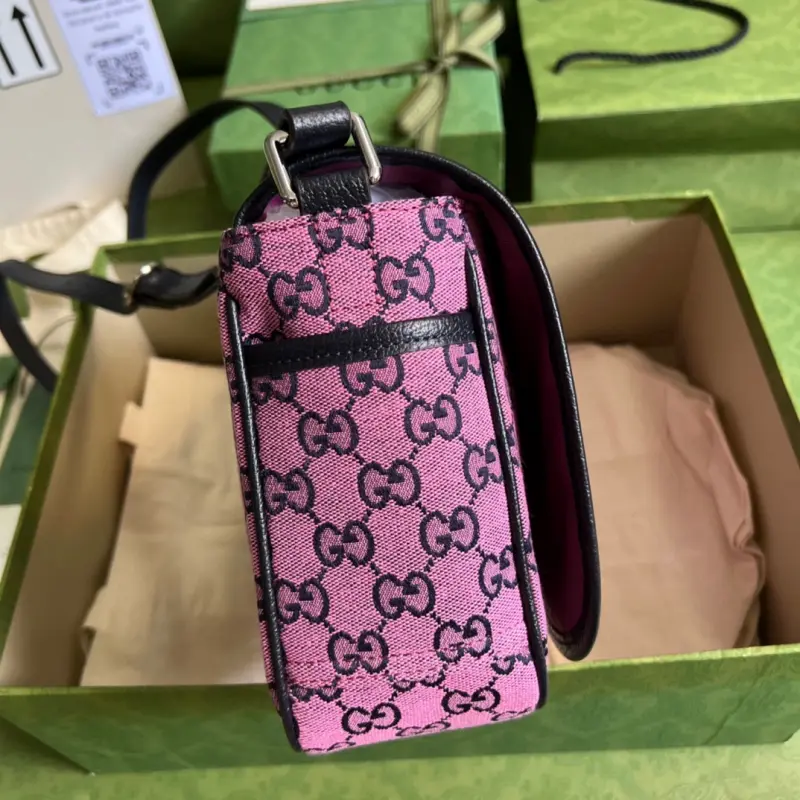 664143 CM 1 High-Quality Bags - Image 4