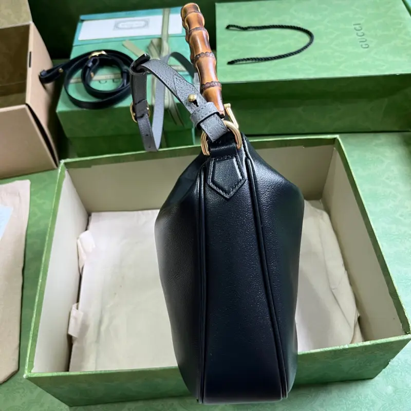 746124 CM 1 High-Quality Bags - Image 4