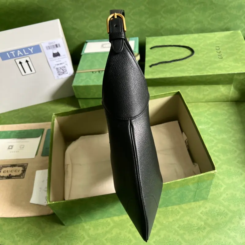 726274 CM 7 High-Quality Bags - Image 4