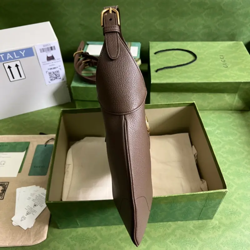 726274 CM 8 High-Quality Bags - Image 4