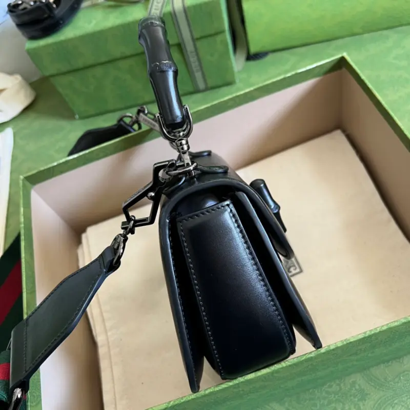 686864 High-Quality Bags - Image 4