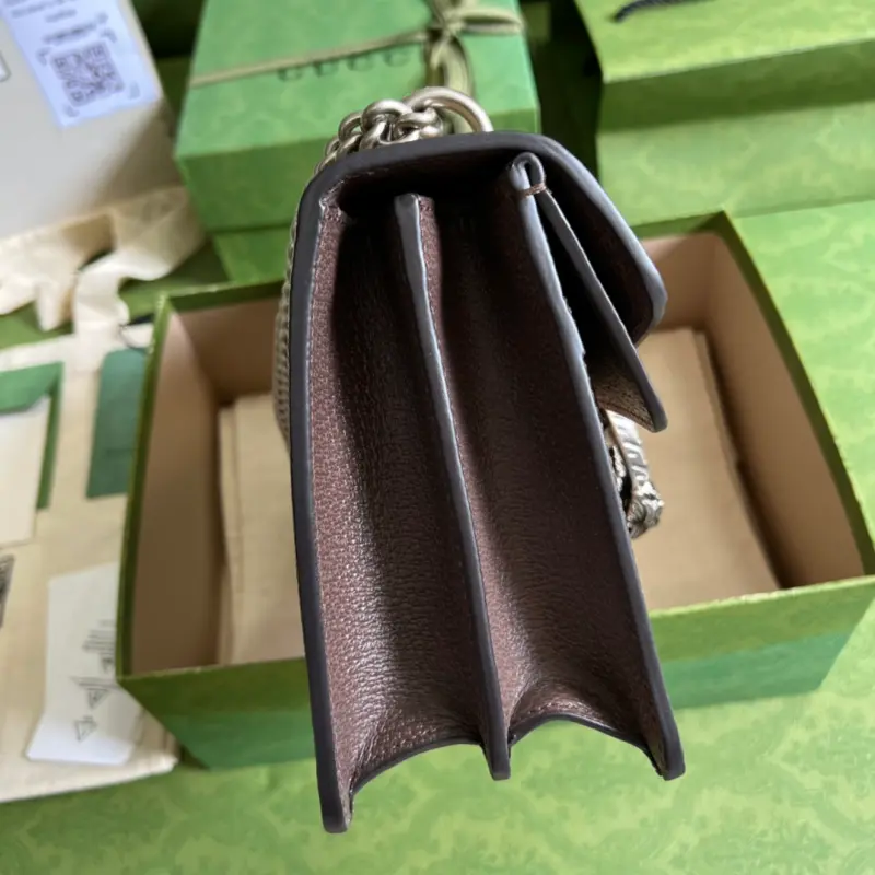 400249 High-Quality Bags - Image 4