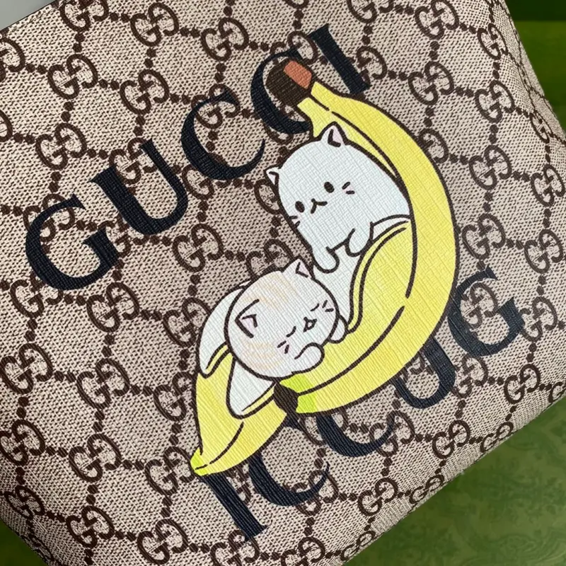 410812 CM 14 High-Quality Bags - Image 4