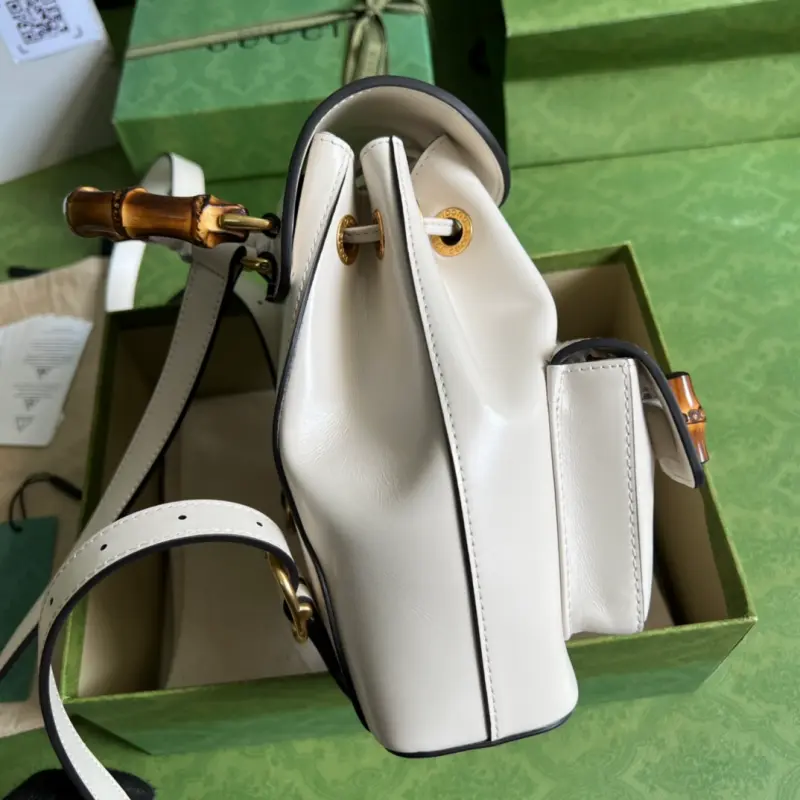 702101 CM 1 High-Quality Bags - Image 4