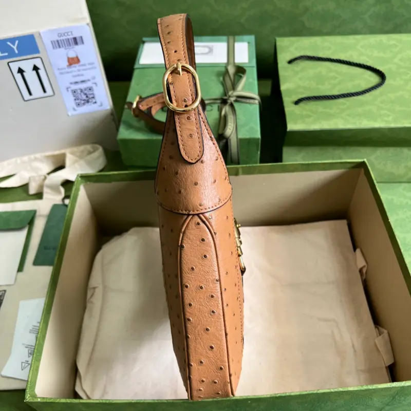 636709 CM 2 High-Quality Bags - Image 4