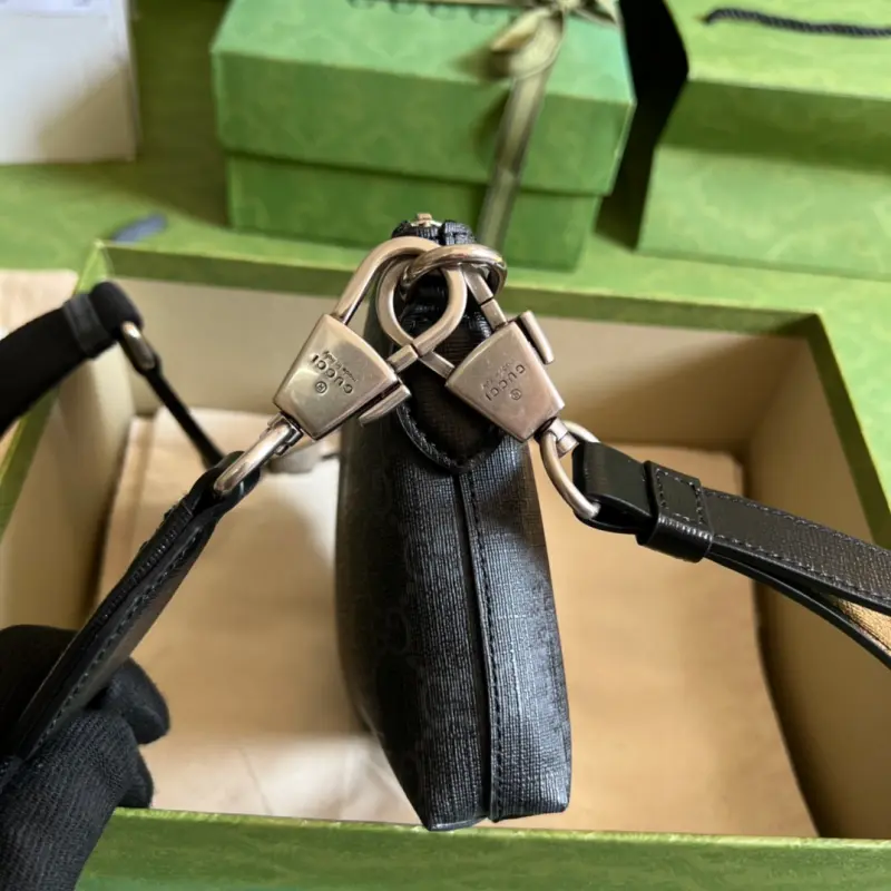 723306 CM 1 High-Quality Bags - Image 4