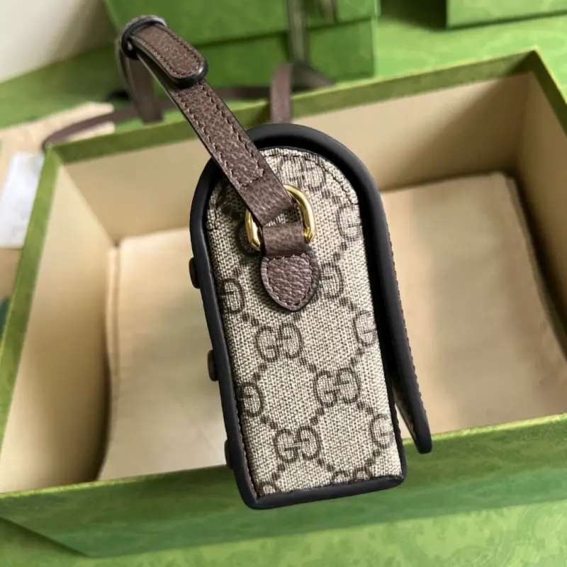 700733 CM 1 High-Quality Bags - Image 4