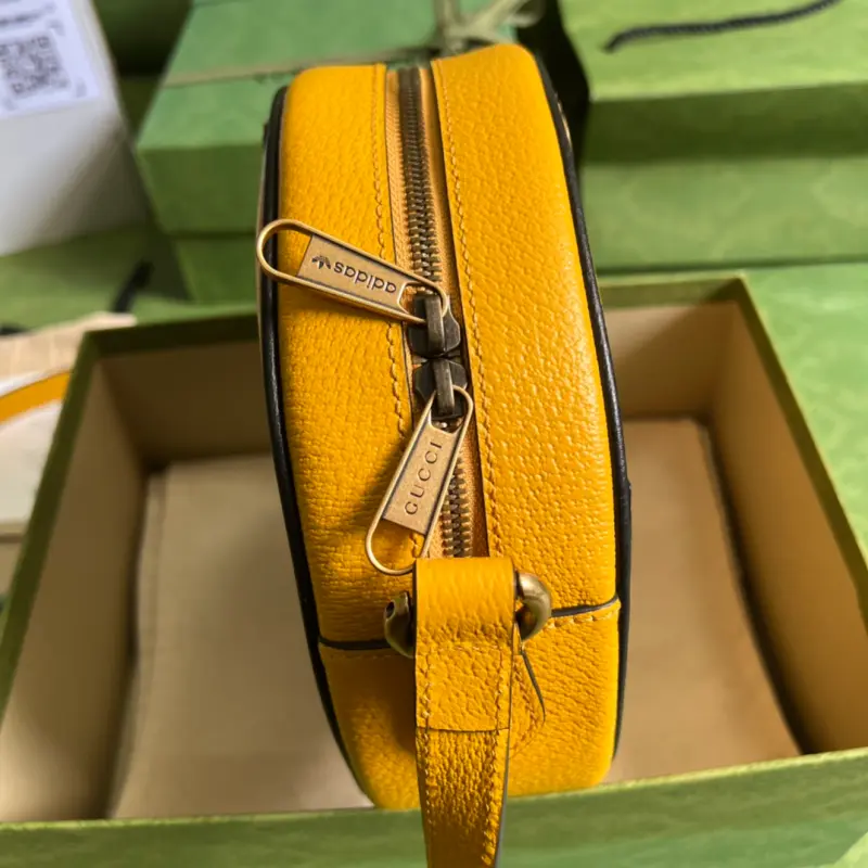 702626 CM 3 High-Quality Bags - Image 4