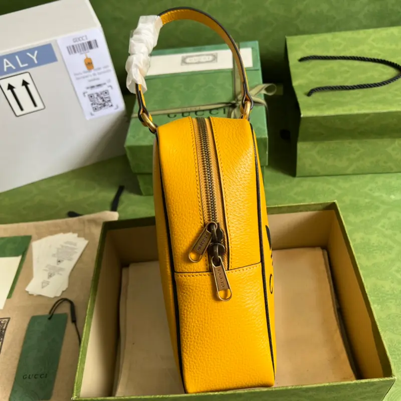 702387 CM 3 High-Quality Bags - Image 4