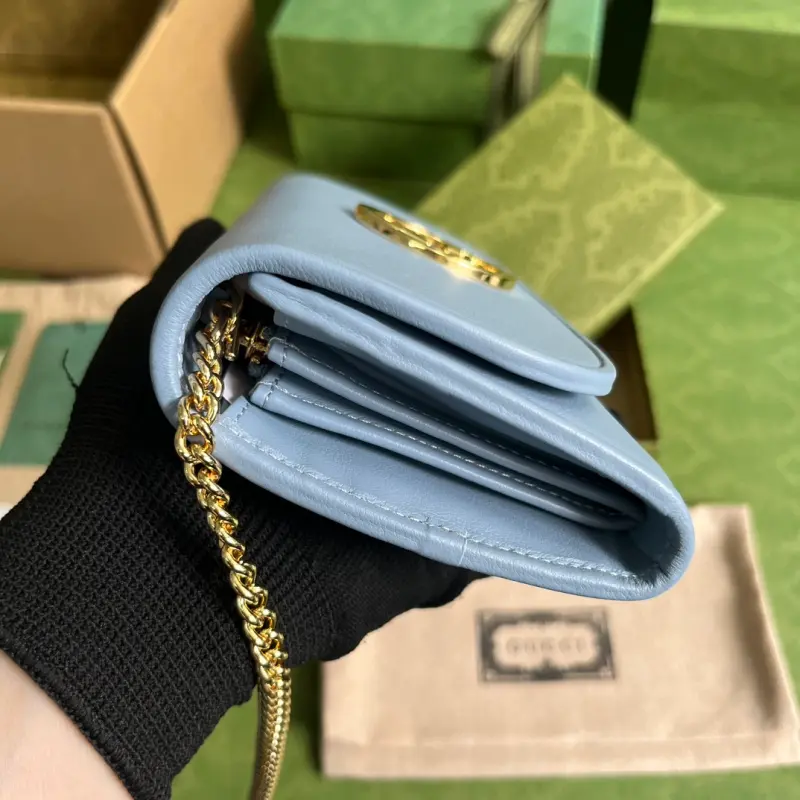 725215 CM 4 High-Quality Bags - Image 4