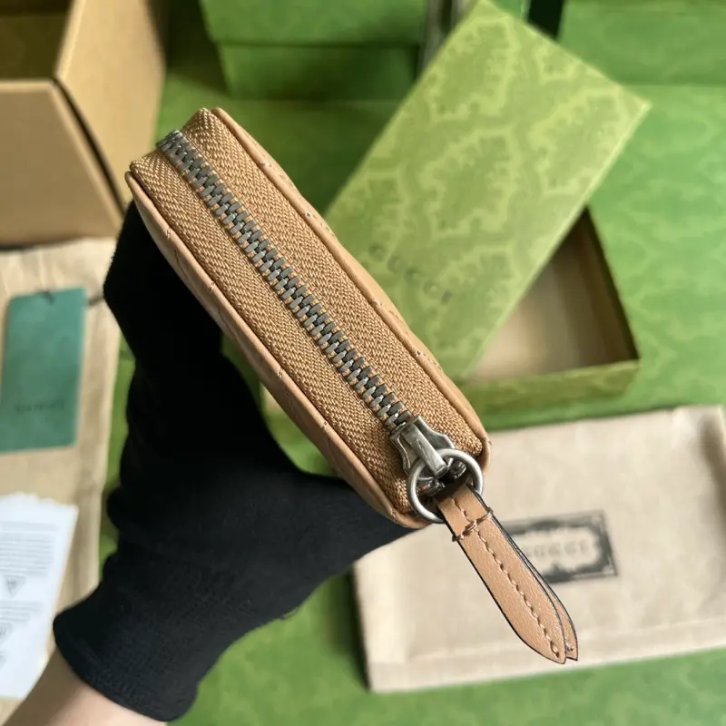 443123 CM 1 High-Quality Bags - Image 4