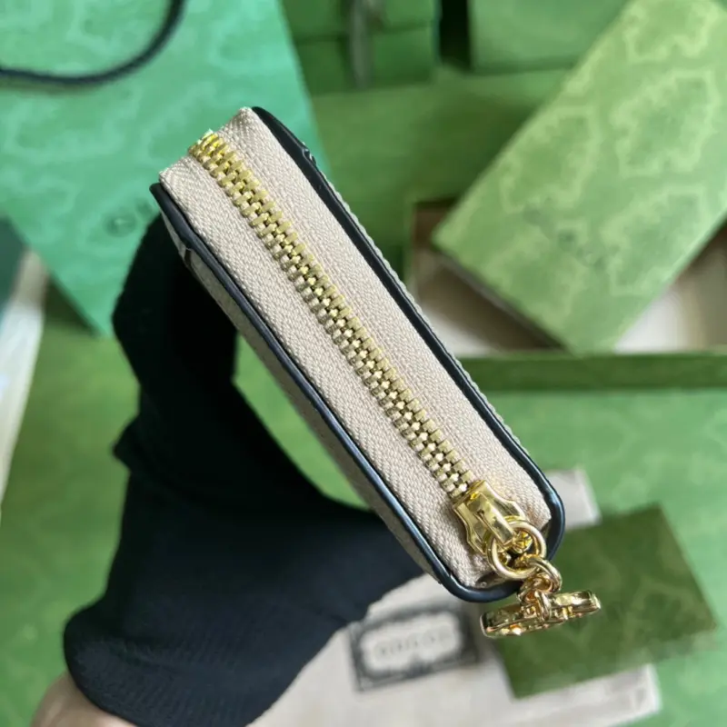 523154 CM 2 High-Quality Bags - Image 4