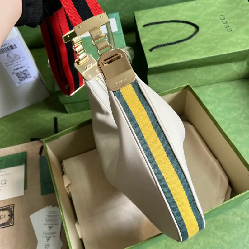 702823 CM 2 High-Quality Bags - Image 4