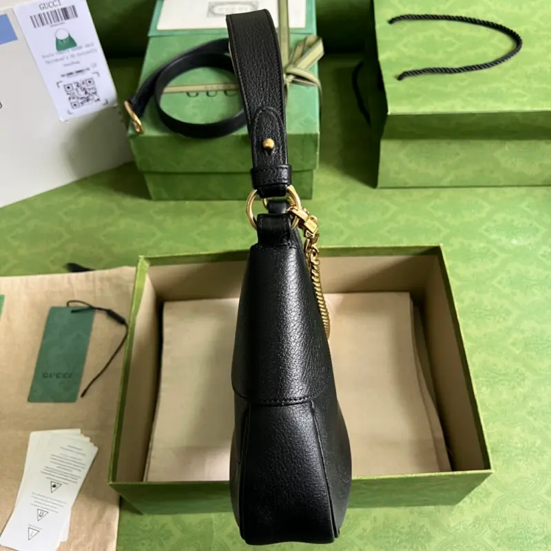 731817 CM 5 High-Quality Bags - Image 4