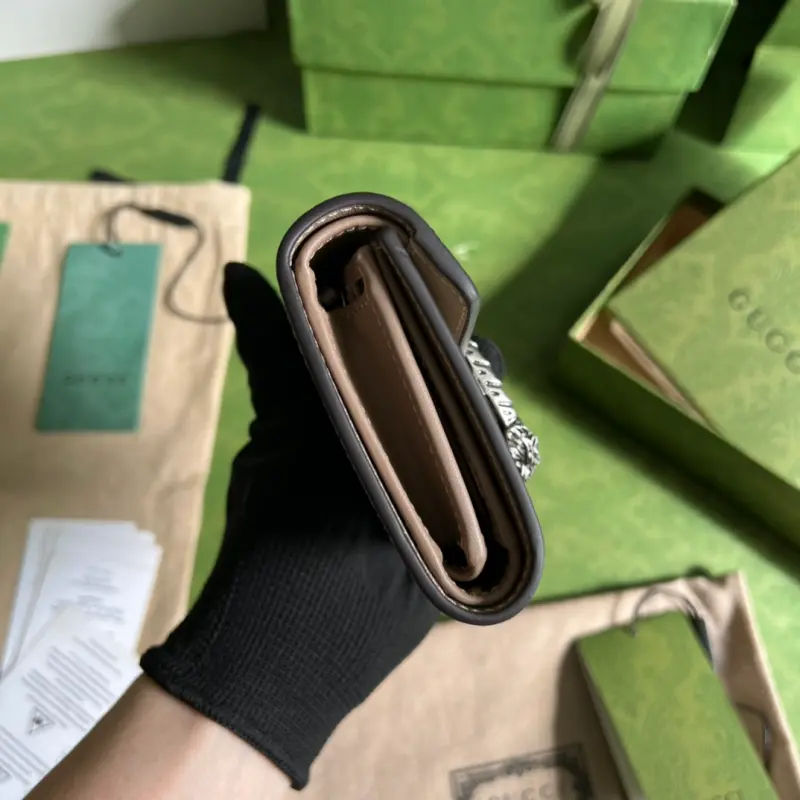 627073 High-Quality Bags - Image 4