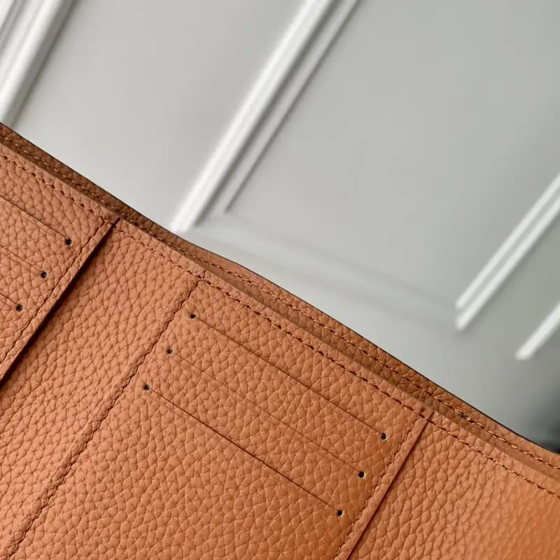 M82640 Pink High Quality Bags - Image 4