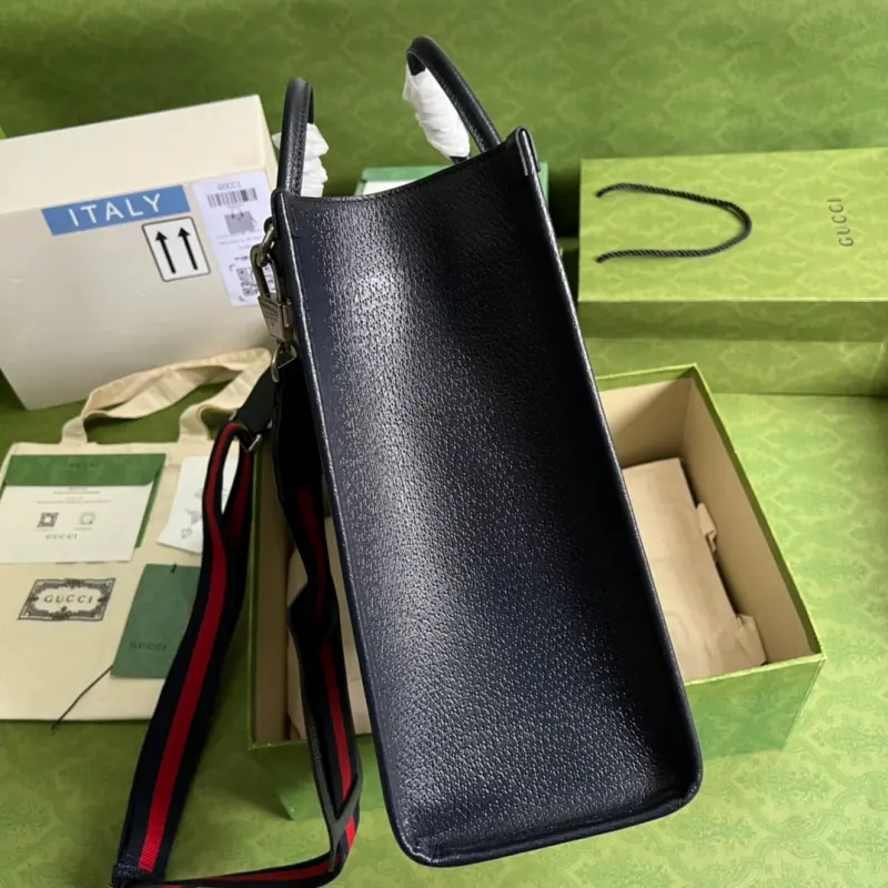 674148 CM 2 High-Quality Bags - Image 4