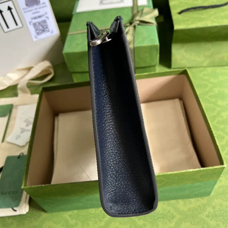 625549 CM 1 High-Quality Bags - Image 4