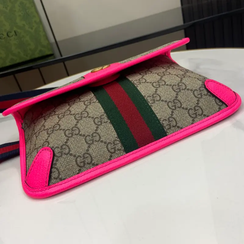 752597 CM 1 High-Quality Bags - Image 4