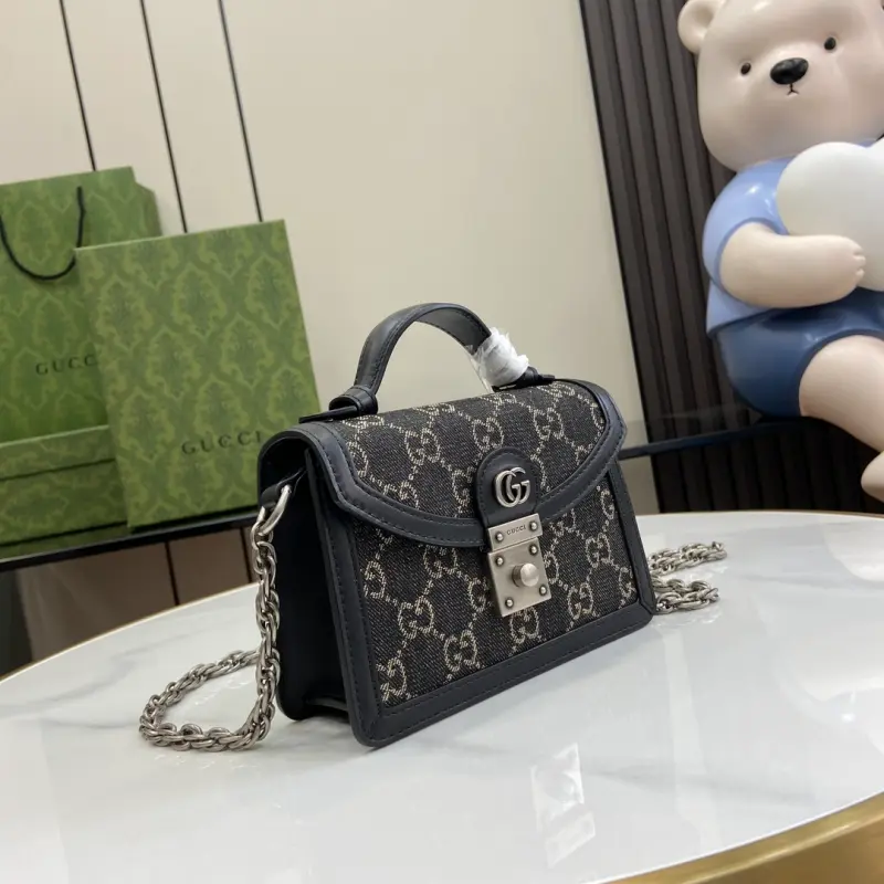 696180 CM 1 High-Quality Bags - Image 4