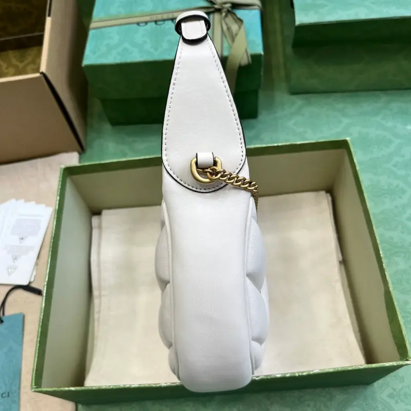 770983 CM 1 High-Quality Bags - Image 4