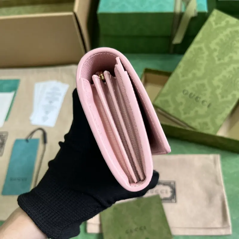 772638 CM 3 High-Quality Bags - Image 4