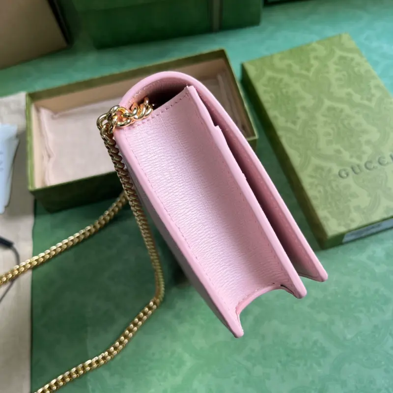 772643 CM 3 High-Quality Bags - Image 4