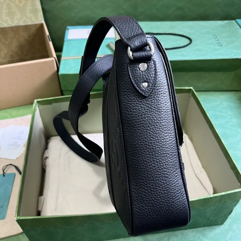 760234 CM 1 High-Quality Bags - Image 4