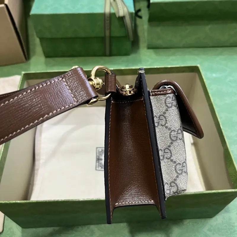 746300 CM 1 High-Quality Bags - Image 4