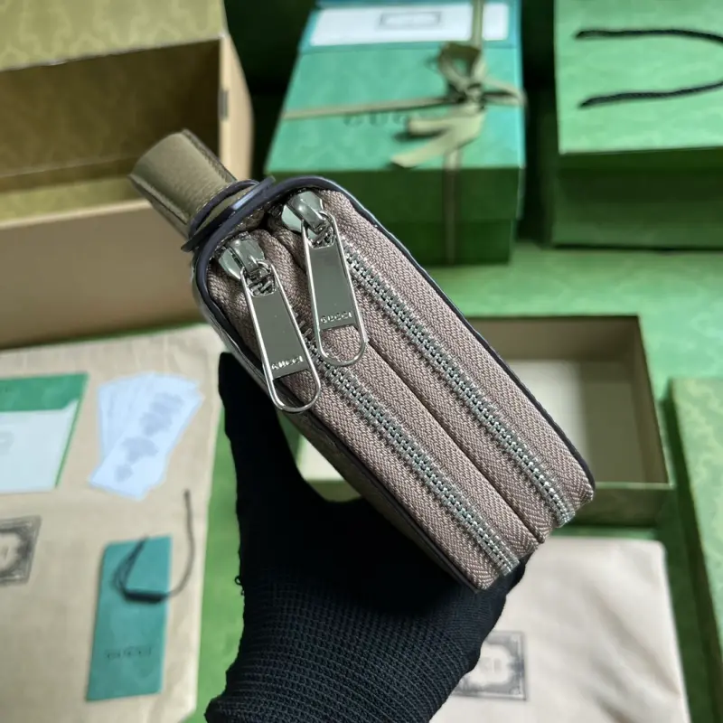 751760 High-Quality Bags - Image 4